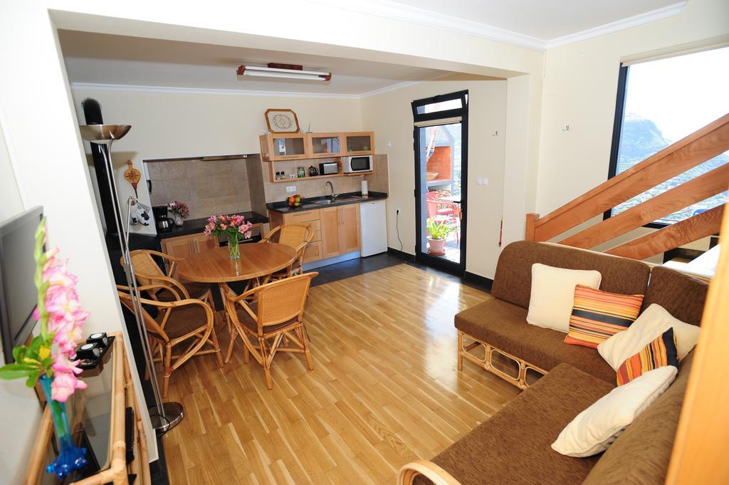 Villa Casa Horizonte Arco da Calheta  Esterno foto